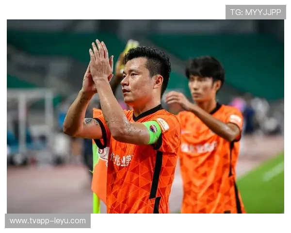 深圳队正式解散：30年俱乐部告别中超，债务危机成致命一击